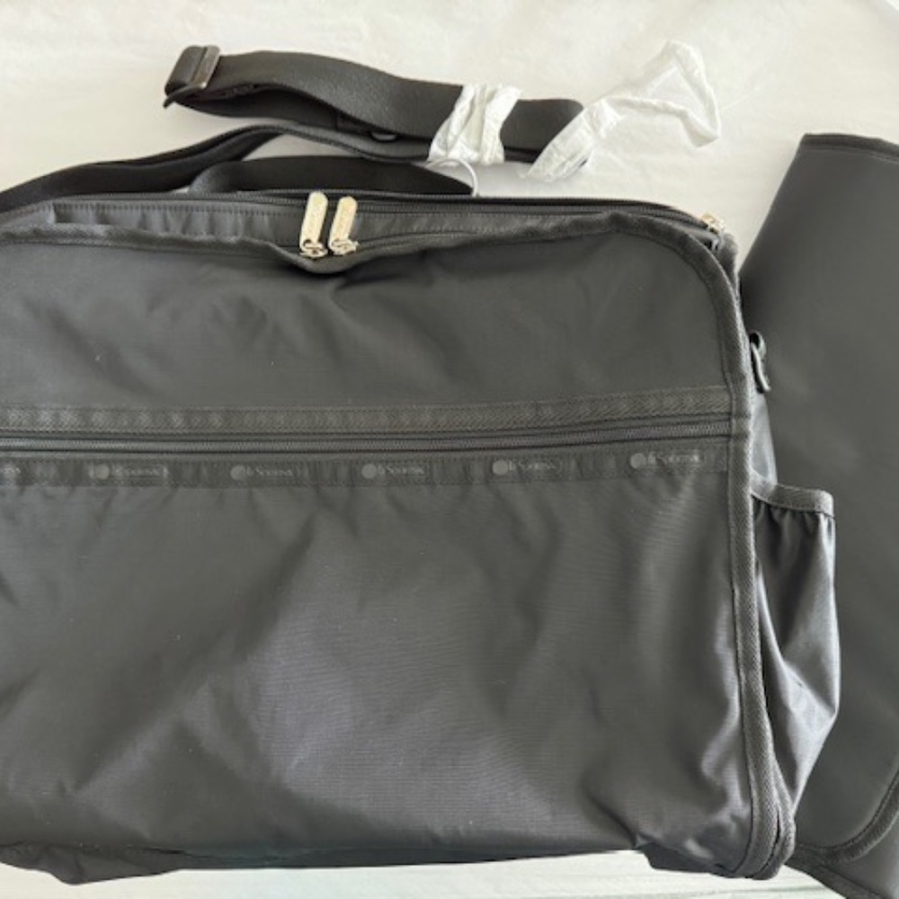 LeSportSac Black Core Diaper Bag Nylon Briefcase Shoulder Bag Handbag New - Picture 5 of 6